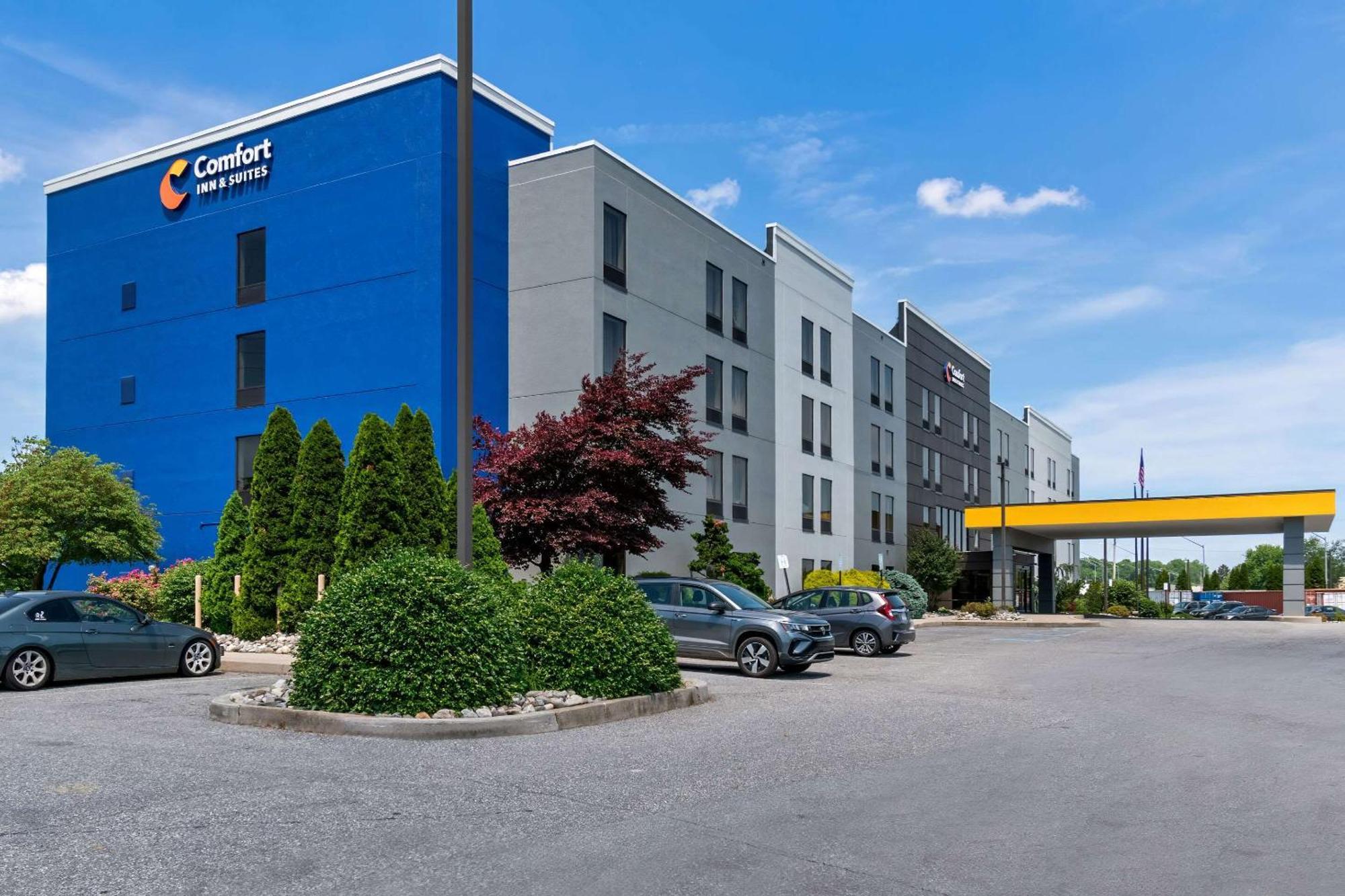 יורק Comfort Inn & Suites מראה חיצוני תמונה