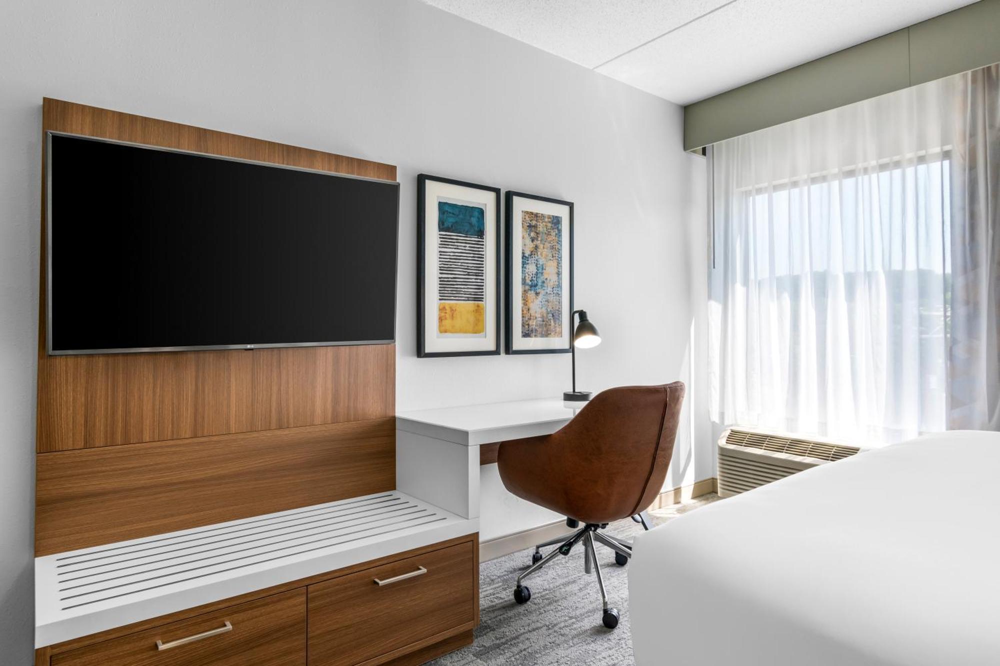 יורק Comfort Inn & Suites מראה חיצוני תמונה