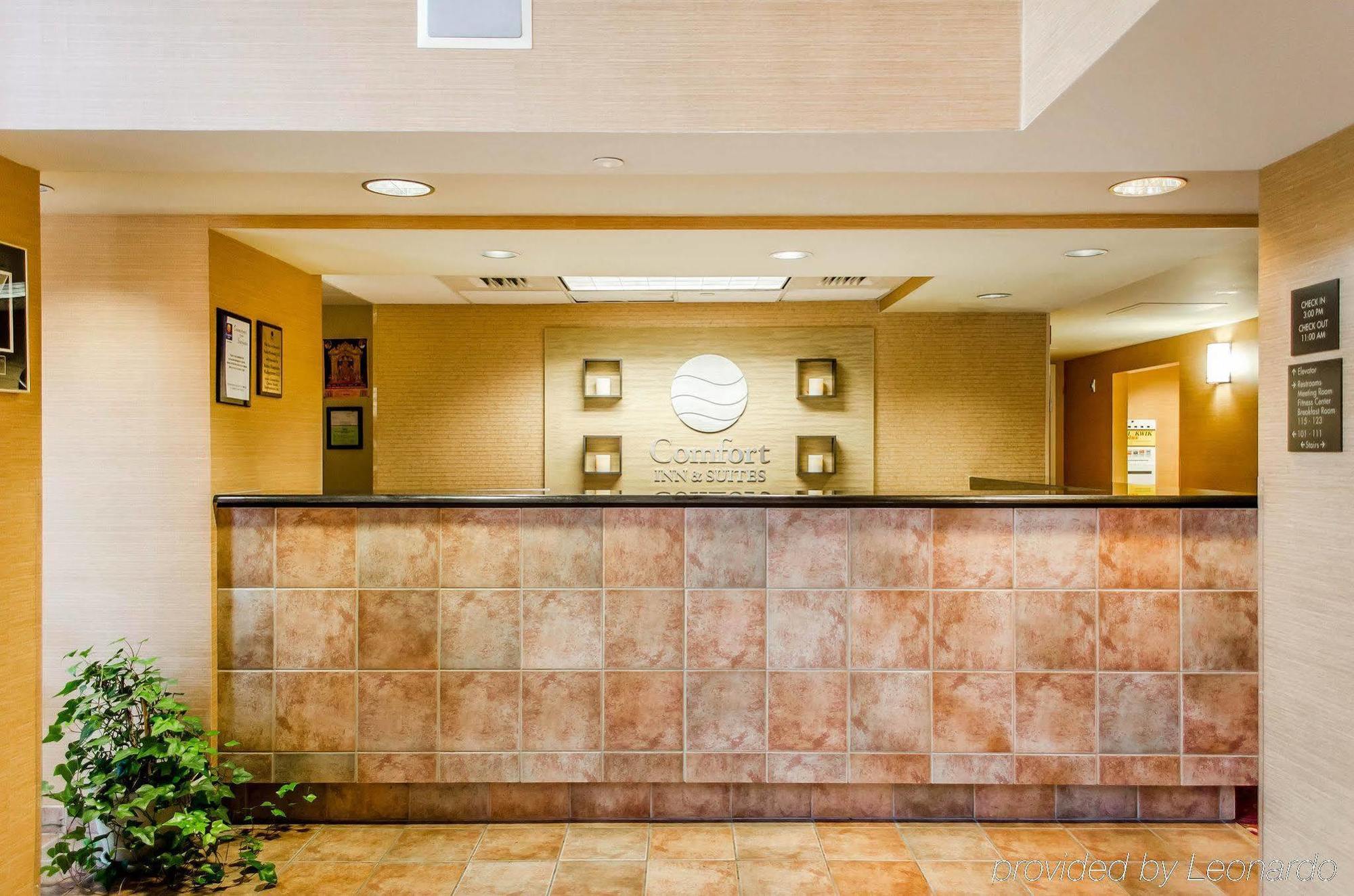 יורק Comfort Inn & Suites מראה חיצוני תמונה