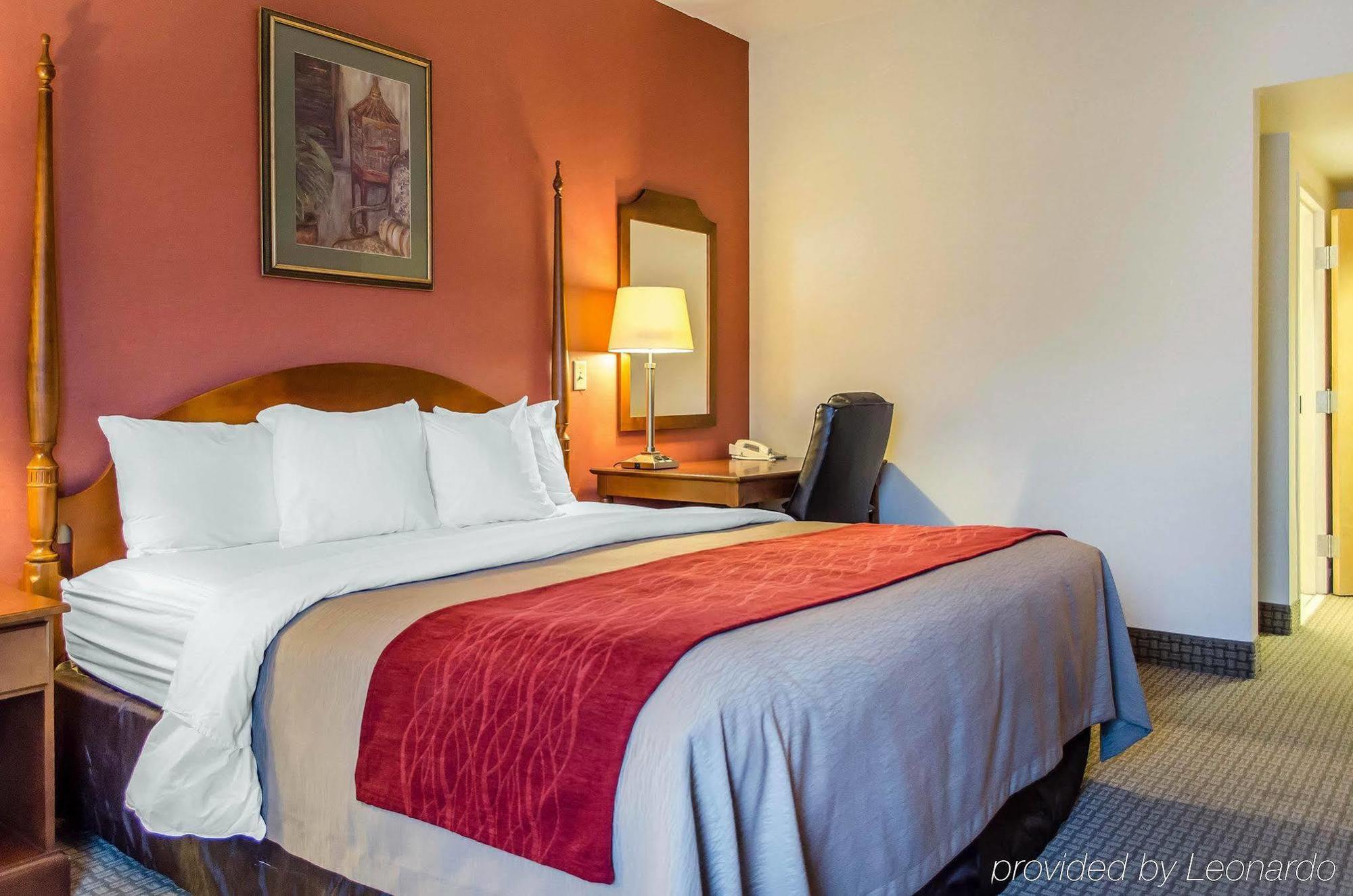 יורק Comfort Inn & Suites מראה חיצוני תמונה